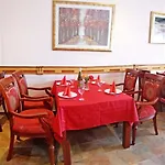 Alojamento de Acomodação e Pequeno-almoço Aura 3*