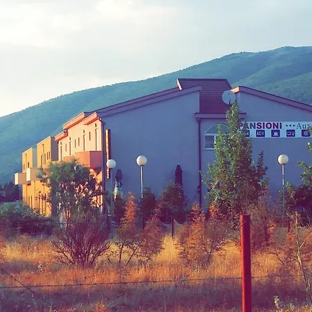 Aura 3*