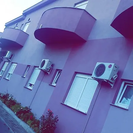 Panzió Aura Gnojnice