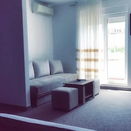 Aura Bed & Breakfast Gnojnice