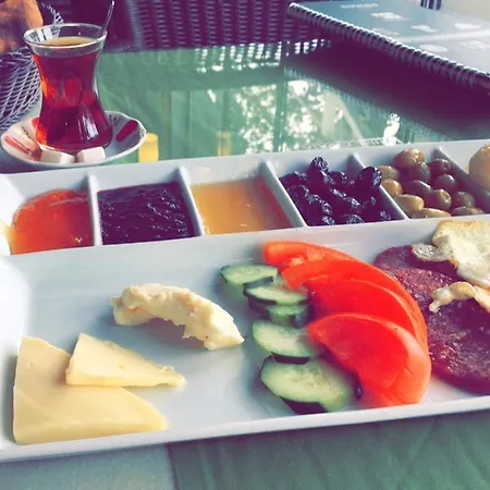 Aura Alojamento de Acomodação e Pequeno-almoço Gnojnice