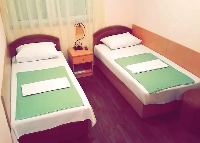 Aura Bed & Breakfast