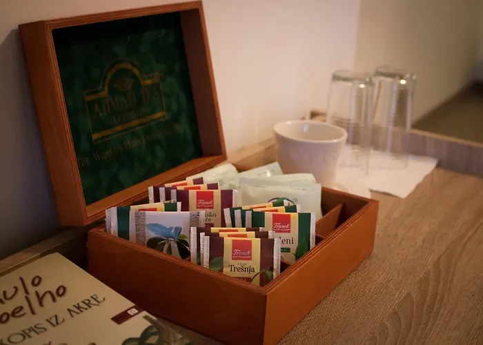 Aura Bed & Breakfast Gnojnice